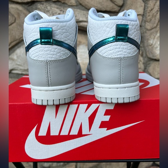 Nike Dunk High “FLS” Multiple Sizes - Picture 3 of 9